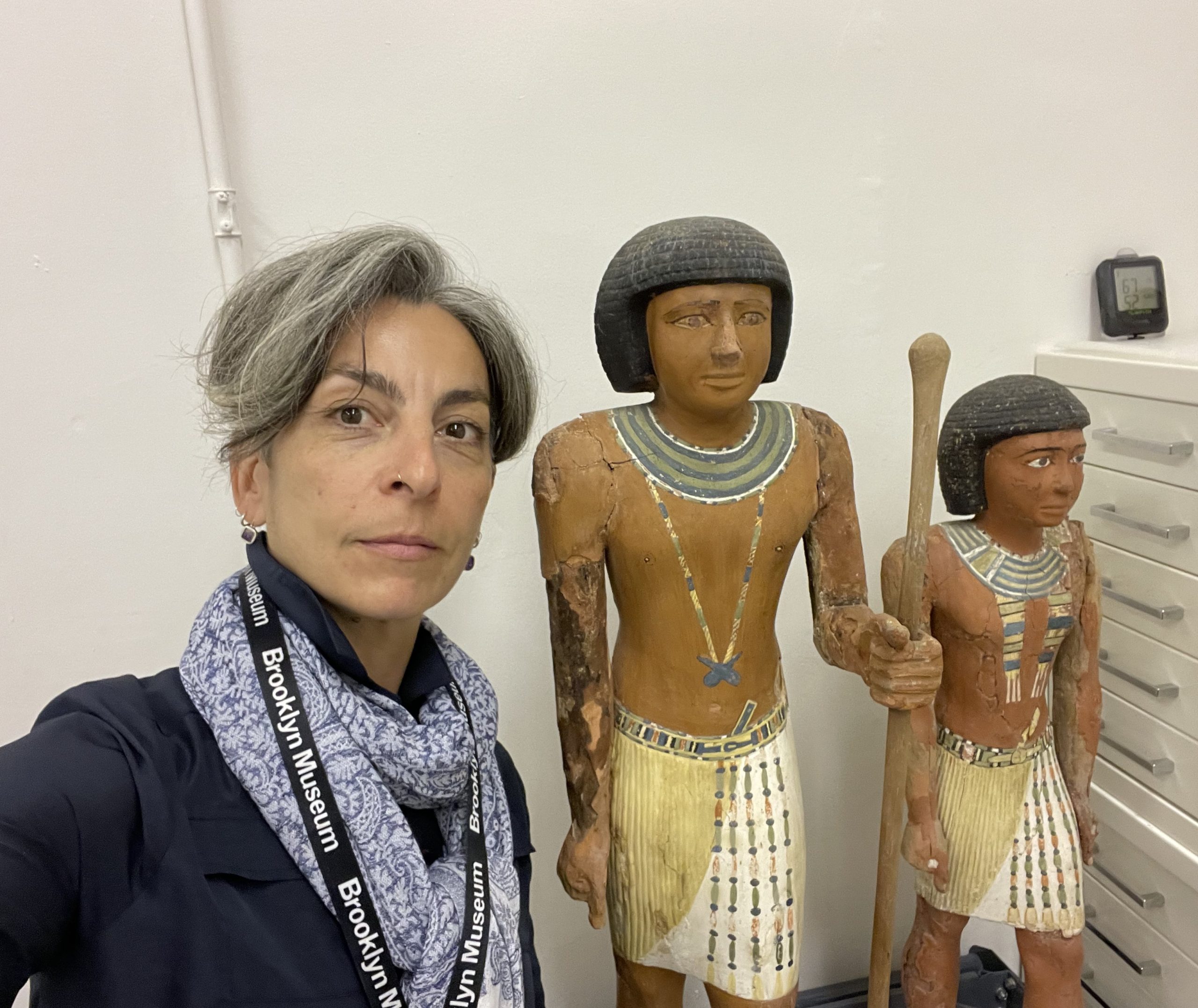 Yekaterina Barbash Headshot (1)-min